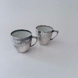 VINTAGE SET OF 2 DEMITASSE CUPS